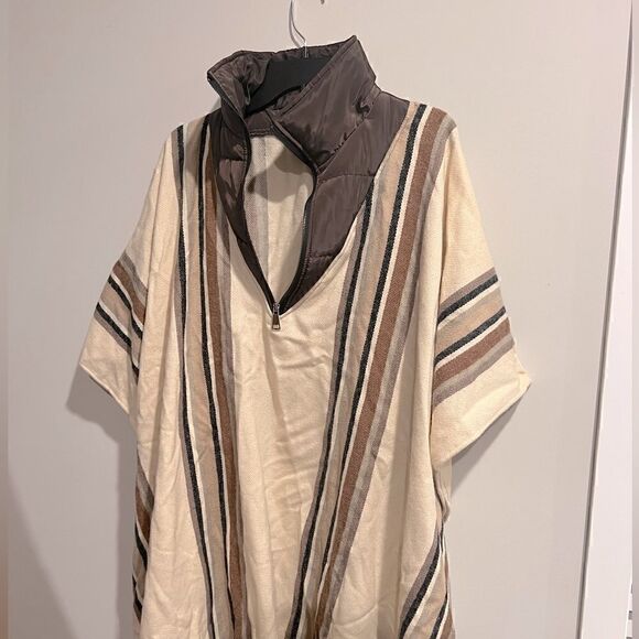New Steve Madden Women's Striped Puffcho Tan)sweater, top, cold weather, shirt - Picture 5 of 7